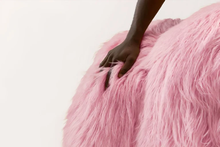 The Plush Sofa: Elevating Comfort and Style in Modern Homes | Angellique.com